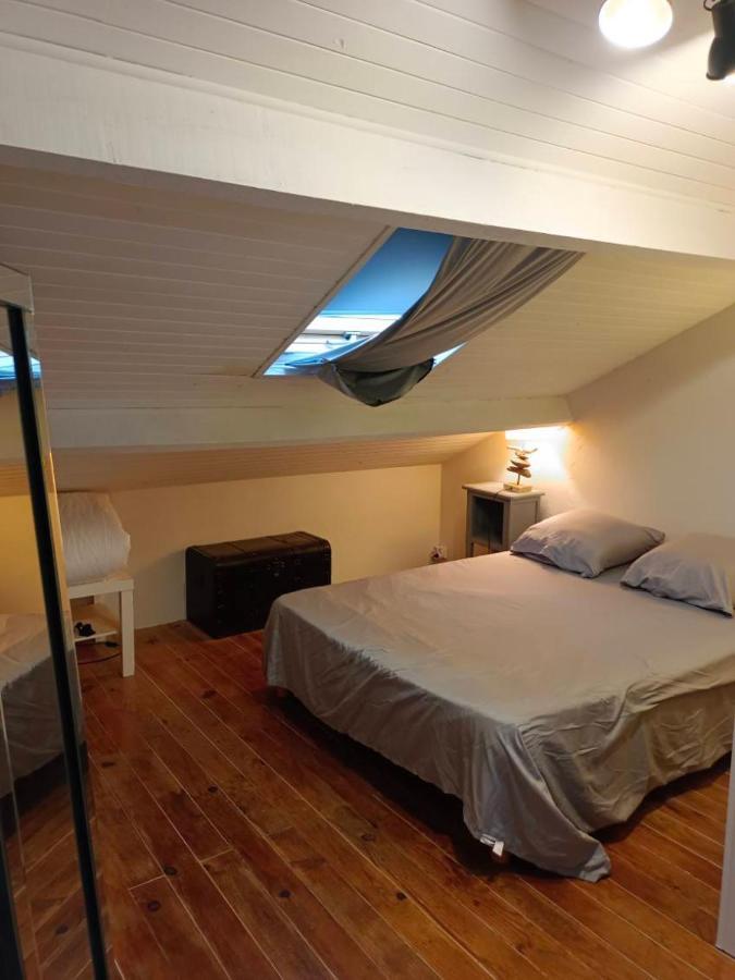 Amara Dos Lägenhet Martigues Exteriör bild